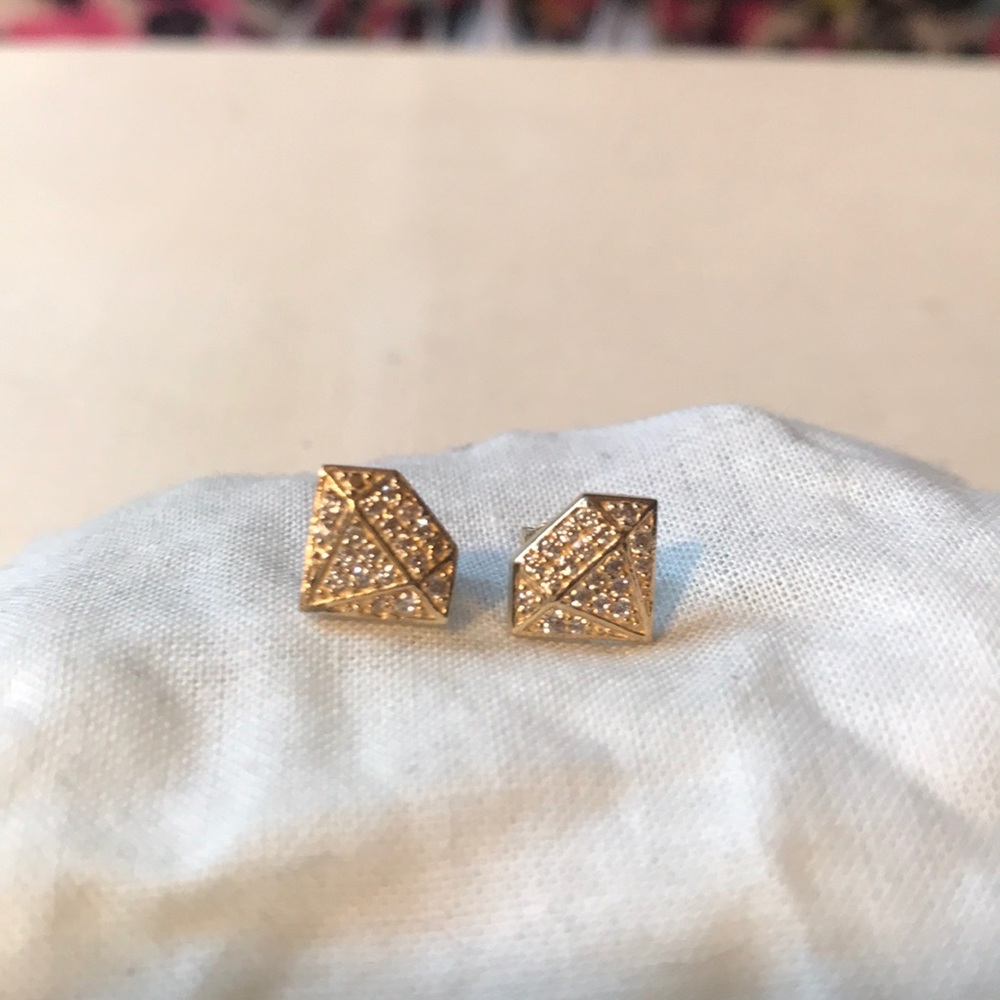 Gold Studs With Cluster Stones